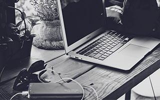 九游电脑版-【双城激战】洛杉矶天使大战水手，胜负悬念待揭的简单介绍