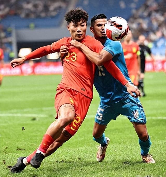 包含剧烈竞争：各路“黑马”运动员崭露头角的词条