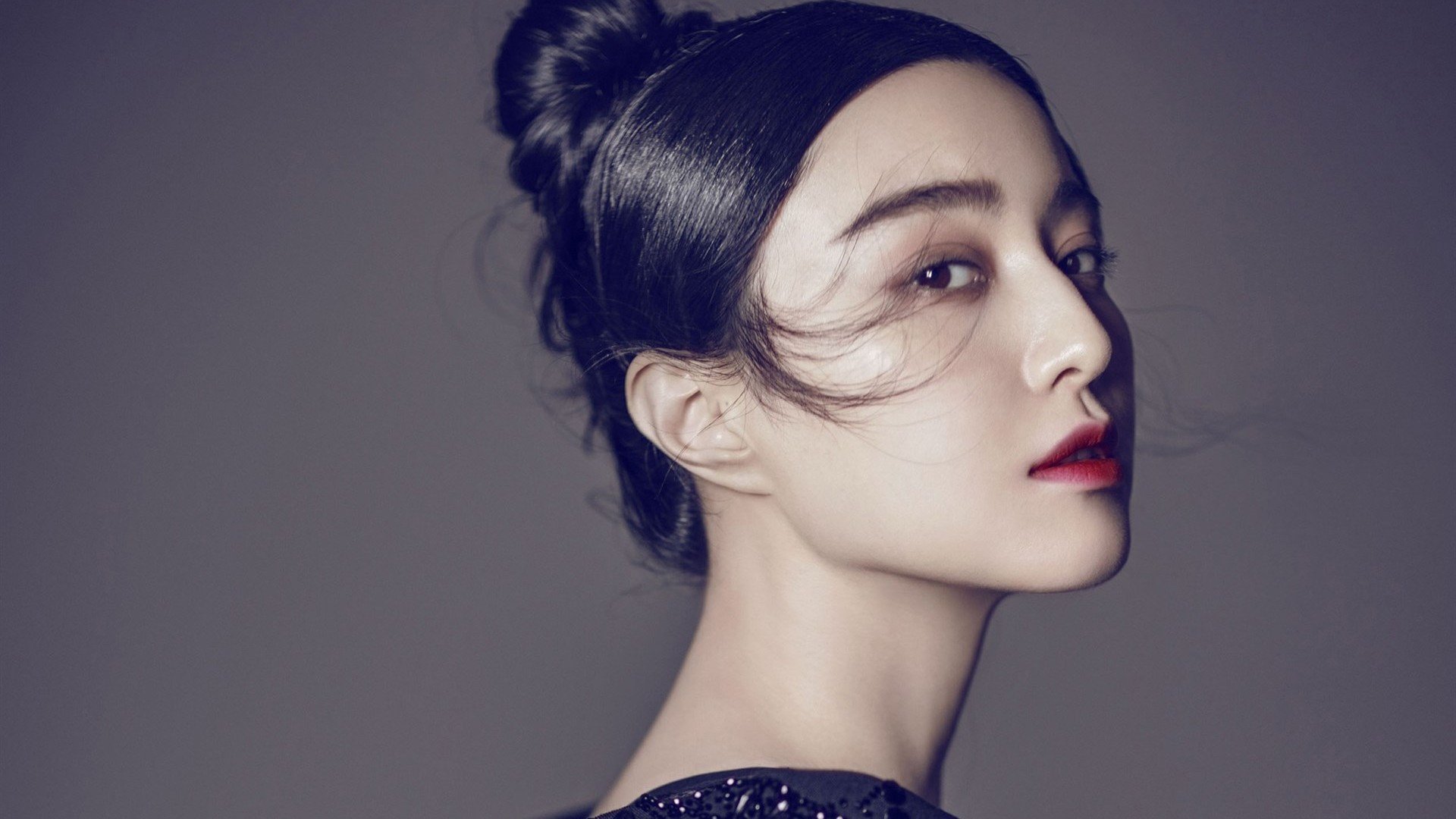 德甲比赛精彩连续不断，战术创新成最大亮点，德甲德甲