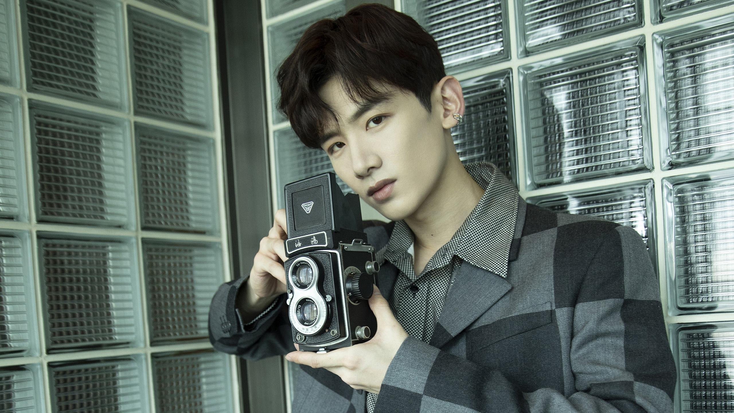 法国反曲弓选拔赛中,巴蒂斯特·阿迪斯和莉莎·巴贝林表现出色