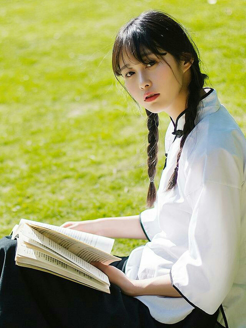 国乒横扫日本,世乒赛团体赛中马龙零封张本智和,马龙艰难逆转张本智和,国乒包揽世界杯冠亚军