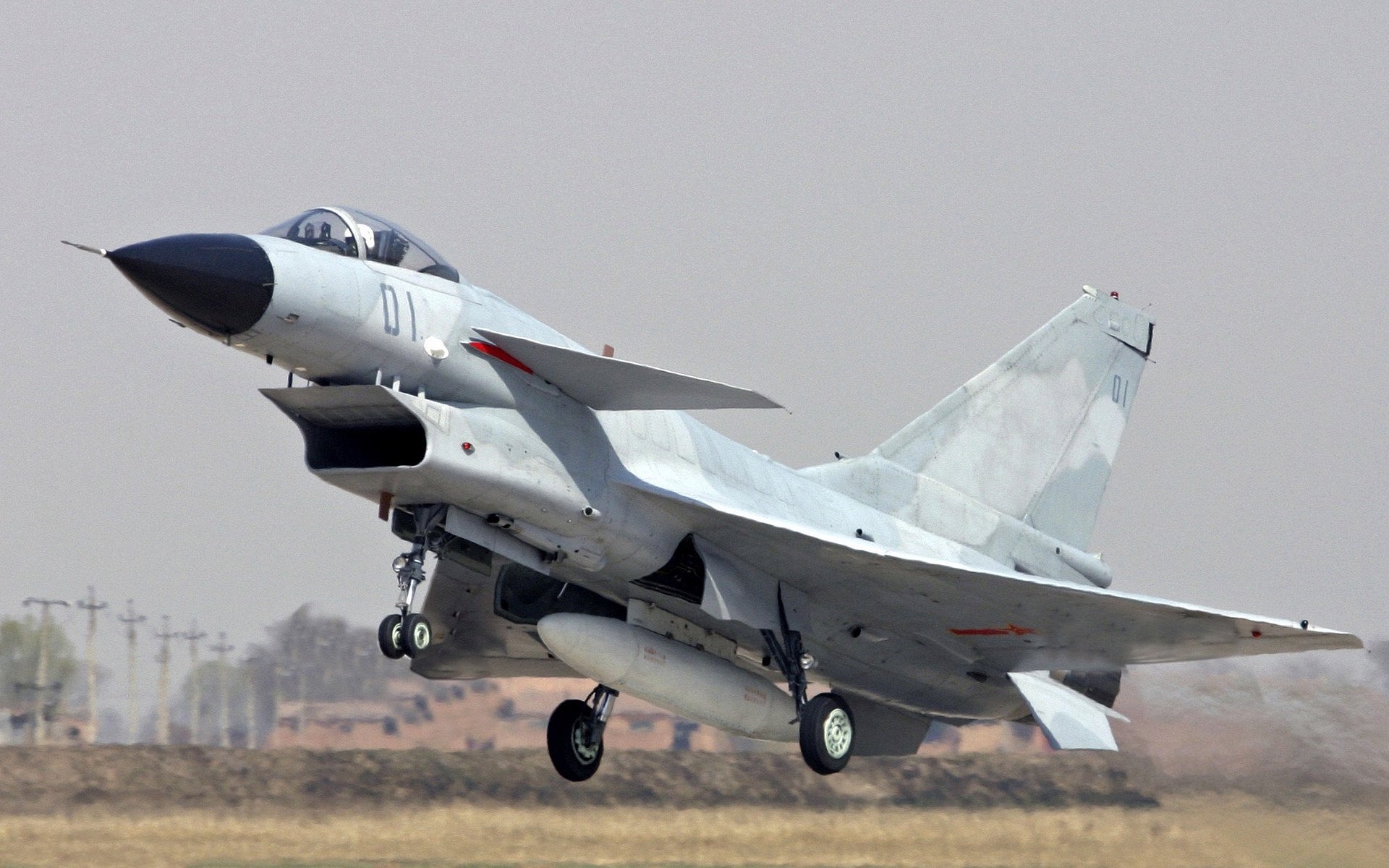 九游-国内外球队擦枪走火，赛场风起云涌